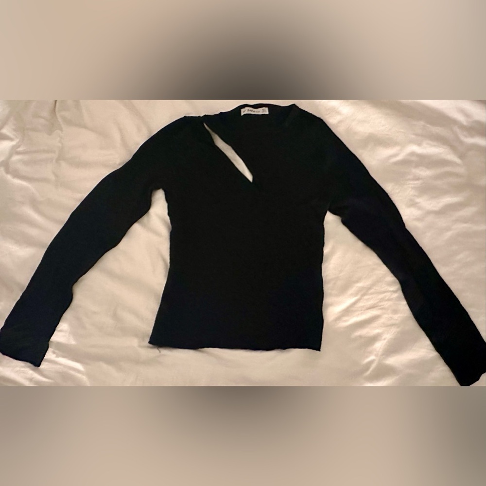 Zara cutout top/sweater